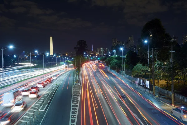 Město Sao Paulo v noci, Brazílie — Stock fotografie