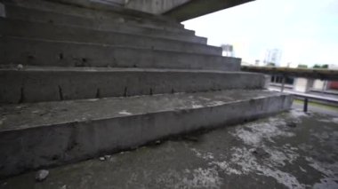 Bitmemiş merdiven beton yapısı