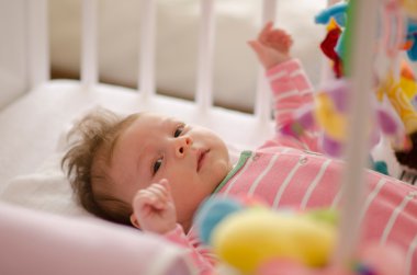 Bebek karyolası kullanılıyorsa bir adet