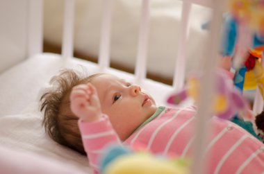 Bebek karyolası kullanılıyorsa bir adet