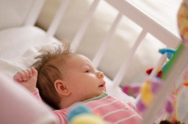 Bebek karyolası kullanılıyorsa bir adet