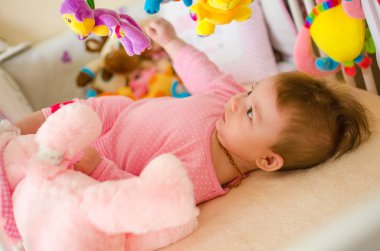 Bebek karyolası kullanılıyorsa bir adet