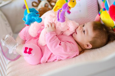 Bebek karyolası kullanılıyorsa bir adet