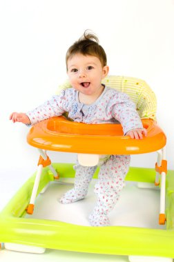 bir walker kız bebek