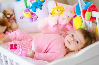 Bebek karyolası kullanılıyorsa bir adet