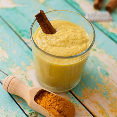 sağlıklı zerdeçal güler yüzlü