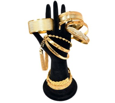 Bir manken üzerinde bilezik