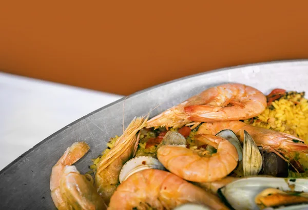 西班牙风格的海鲜饭 免版税图库照片