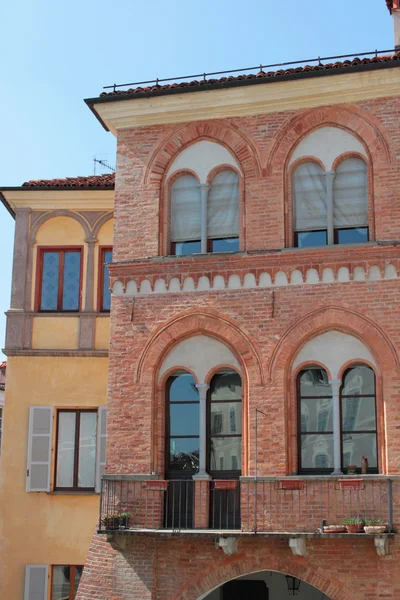 Historische gebouwen in Piemonte — Stockfoto