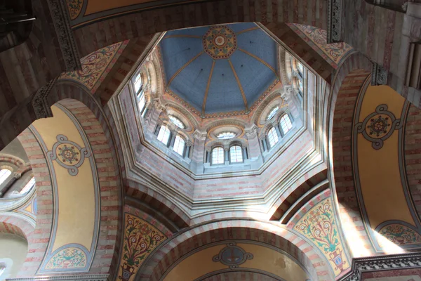 A igreja interior — Fotografia de Stock