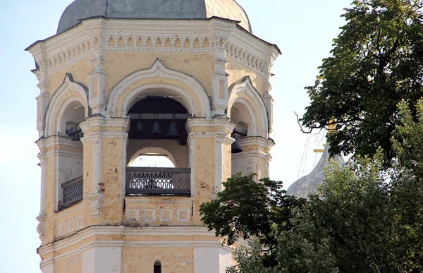 Iglesia del Monasterio de Spaso-Prilutsky en la Vologda, Rusia — Foto de Stock