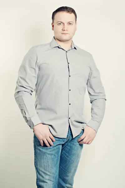 Retrato de Homem de Camisa — Fotografia de Stock