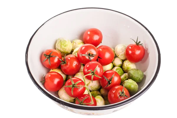 흰색 절연 그릇에 야채 — 스톡 사진
