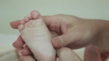 Çocuk Masaj Terapisi