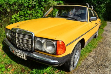 Retro mercedes benz