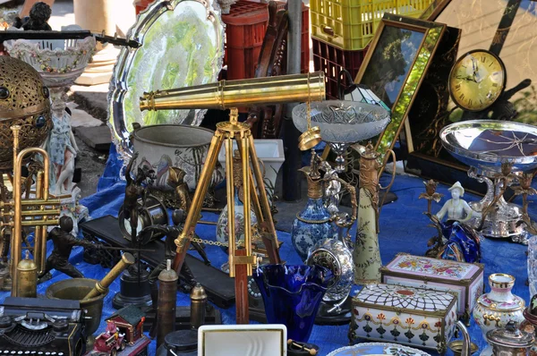 Antigüedades telescopio vintage — Foto de Stock