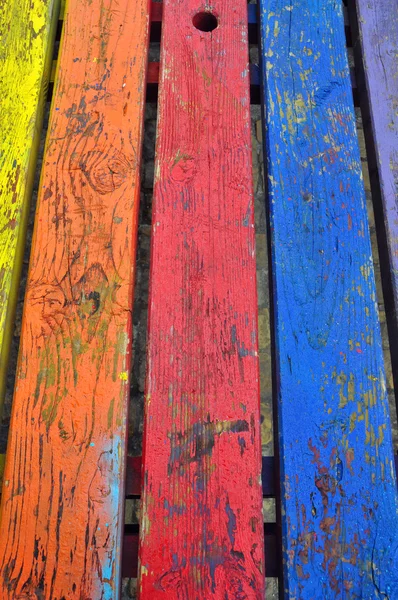 鮮やかな色の木製の背景 — ストック写真