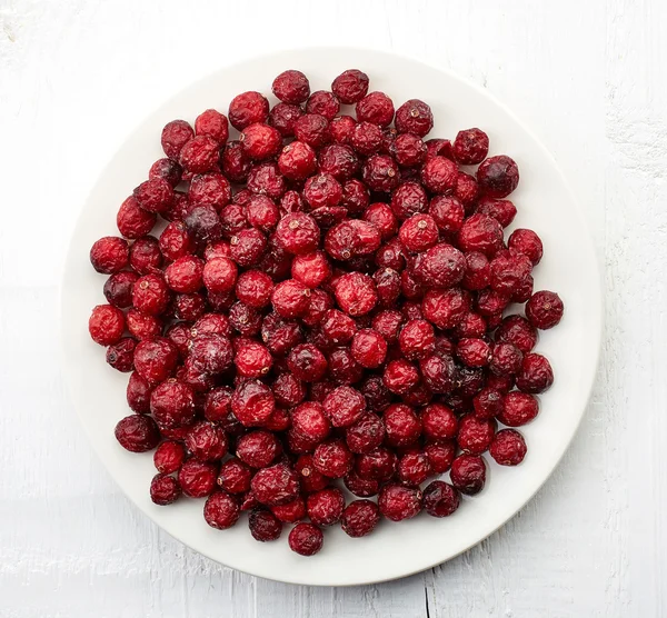 Plate of dried cranberries — Stock Photo, Image
