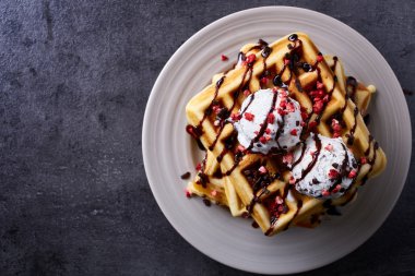 Belçika waffle tabak