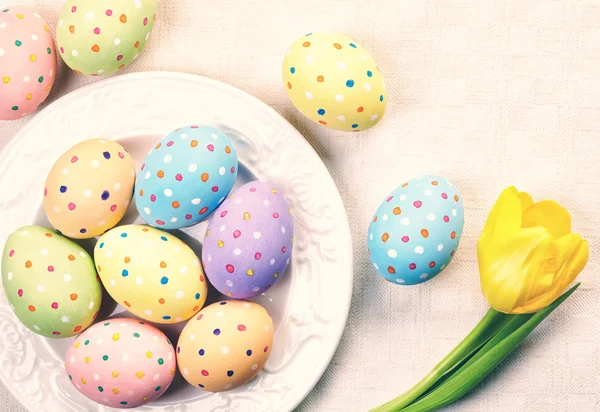 Plate of Easter eggs — Stock Photo, Image