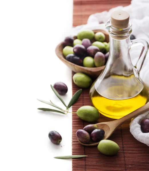 Olive Oil — Stock Photo, Image