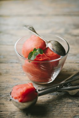 dondurma ahşap tablo