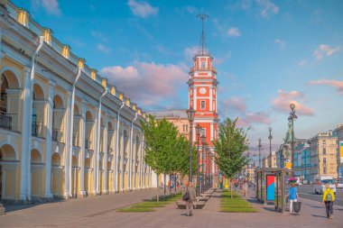Nevsky prospekt - St. Petersburg 'un ana caddesi. Rusya
