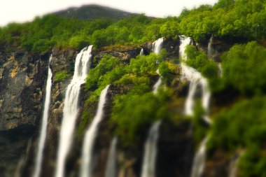 Yedi Kızkardeşler falls 