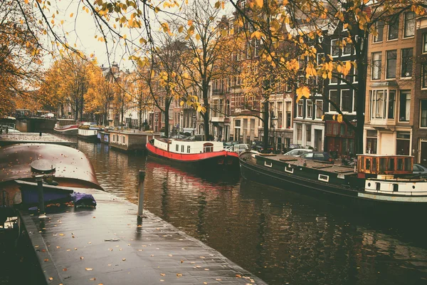 Vintage retro stil. Amsterdam. — Stockfoto