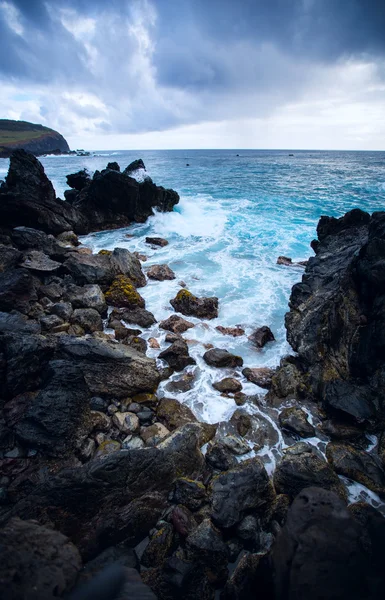 Easter Island rocky coast. — Stock Photo, Image