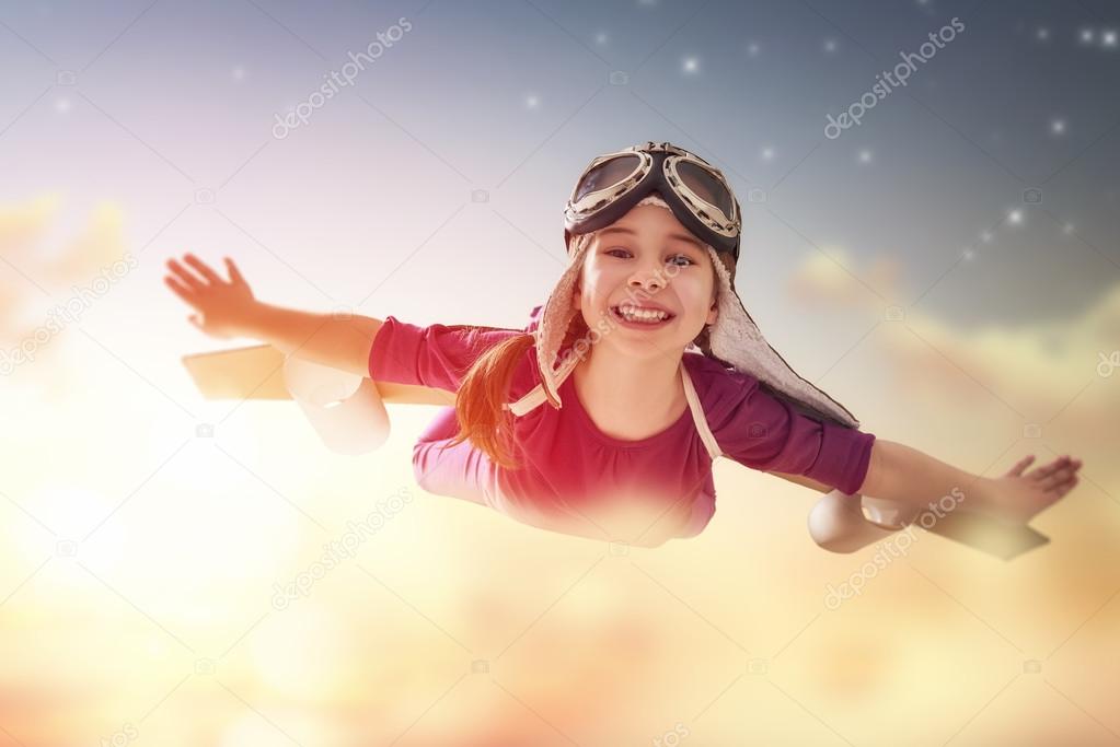 girl plays astronaut