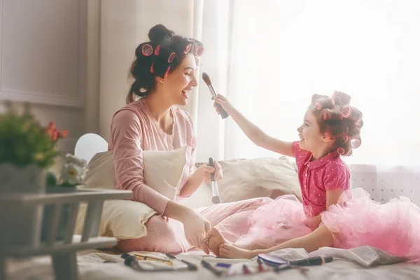 Happy loving family — Stock Photo, Image