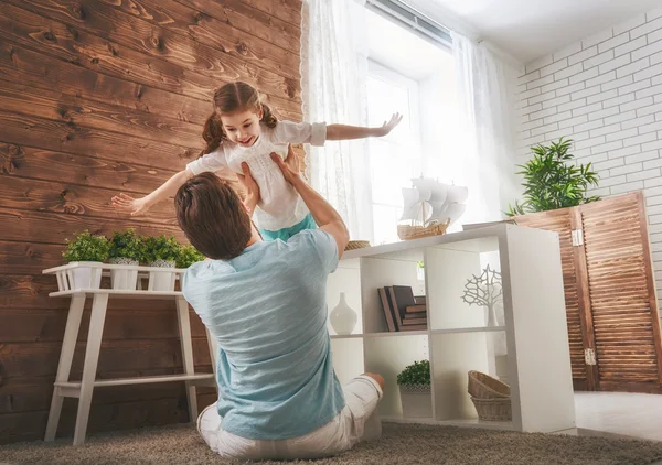 Pai e sua filha — Fotografia de Stock