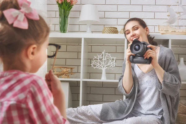 Fotograf in Bewegung. — Stockfoto