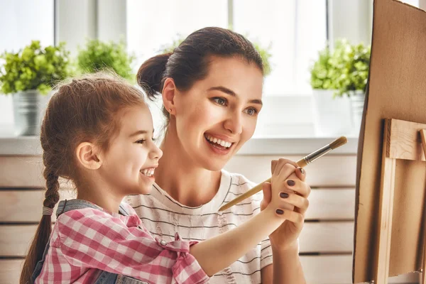 Mor och dotter färg — Stockfoto