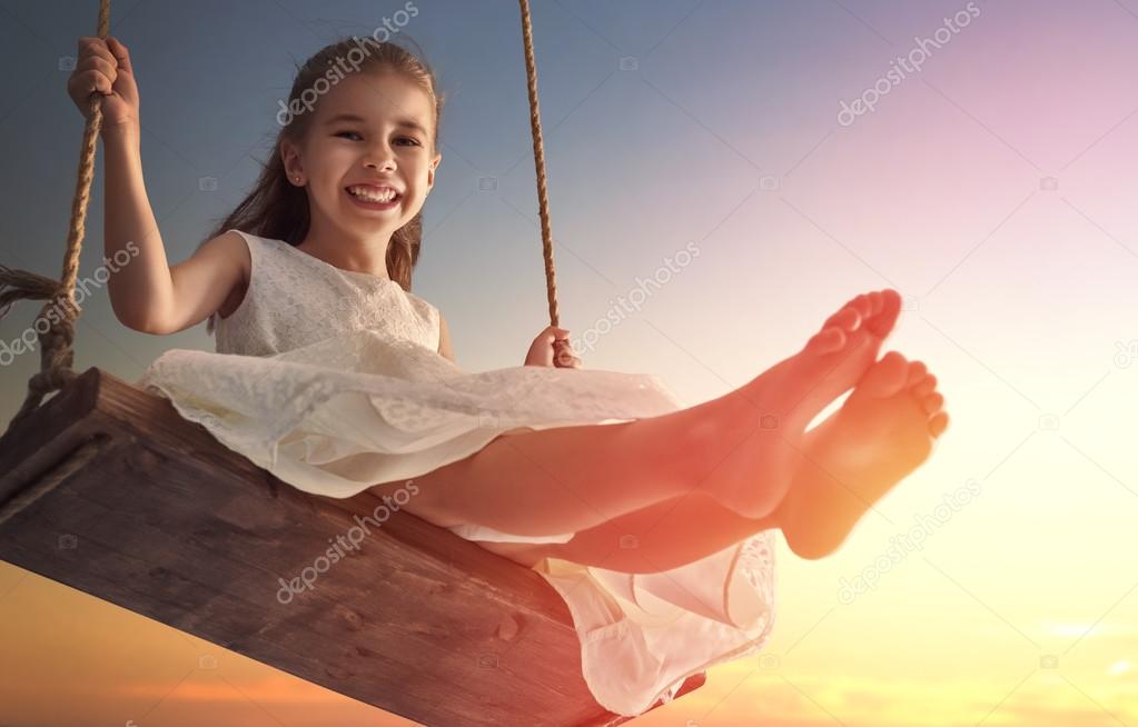 https://st2.depositphotos.com/1003326/11920/i/950/depositphotos_119209752-stock-photo-child-girl-on-swing.jpg