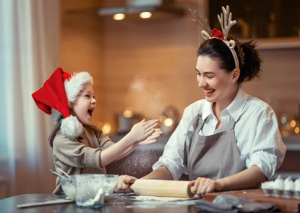 Vrolijk Kerstfeest Fijne Feestdagen Familie Voorbereiding Vakantie Voedsel Moeder Dochter — Stockfoto