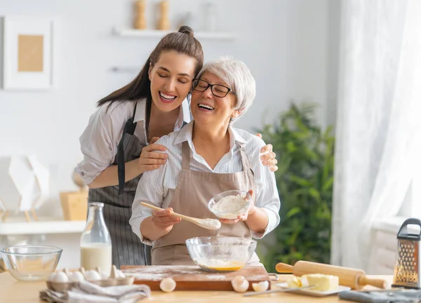 Happy Family Kitchen Mother Her Adult Daughter Preparing Pastry — Stock Photo, Image