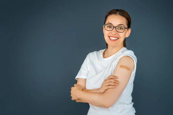 Young Woman Vaccination Virus Protection Covid 2019 — Stock Photo, Image