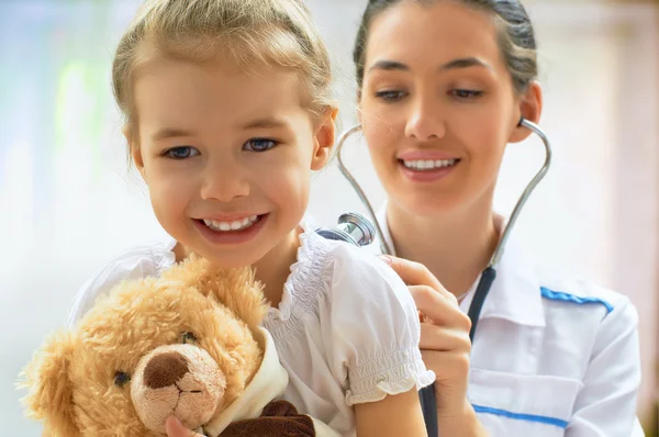 Pediatrician — Stock Photo, Image