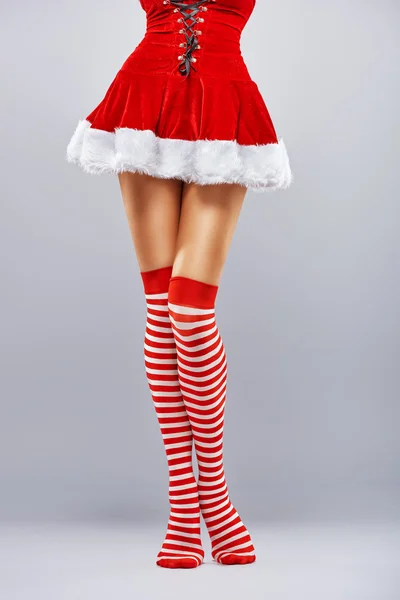 圣诞老人穿裙子的女孩 — 图库照片