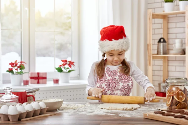 Cottura biscotti di Natale — Foto Stock