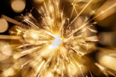 Fireworks, koyu arka plan