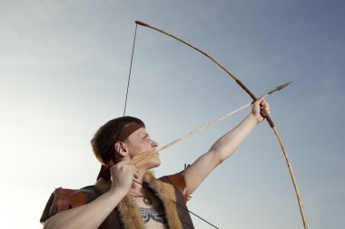 Robin Hood. Archer ile ok ve uzun yay