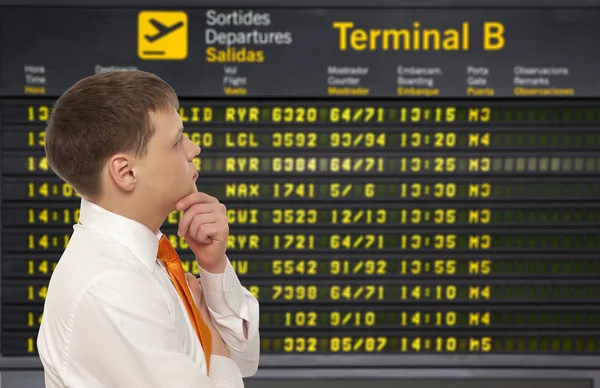 Zakenman aan luchthaven — Stockfoto