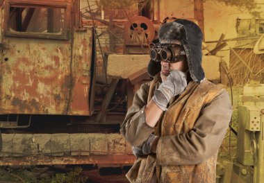 Steampunk adam gözlüklü