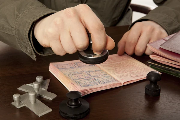 Controlo de passaportes. Norte-coreano — Fotografia de Stock