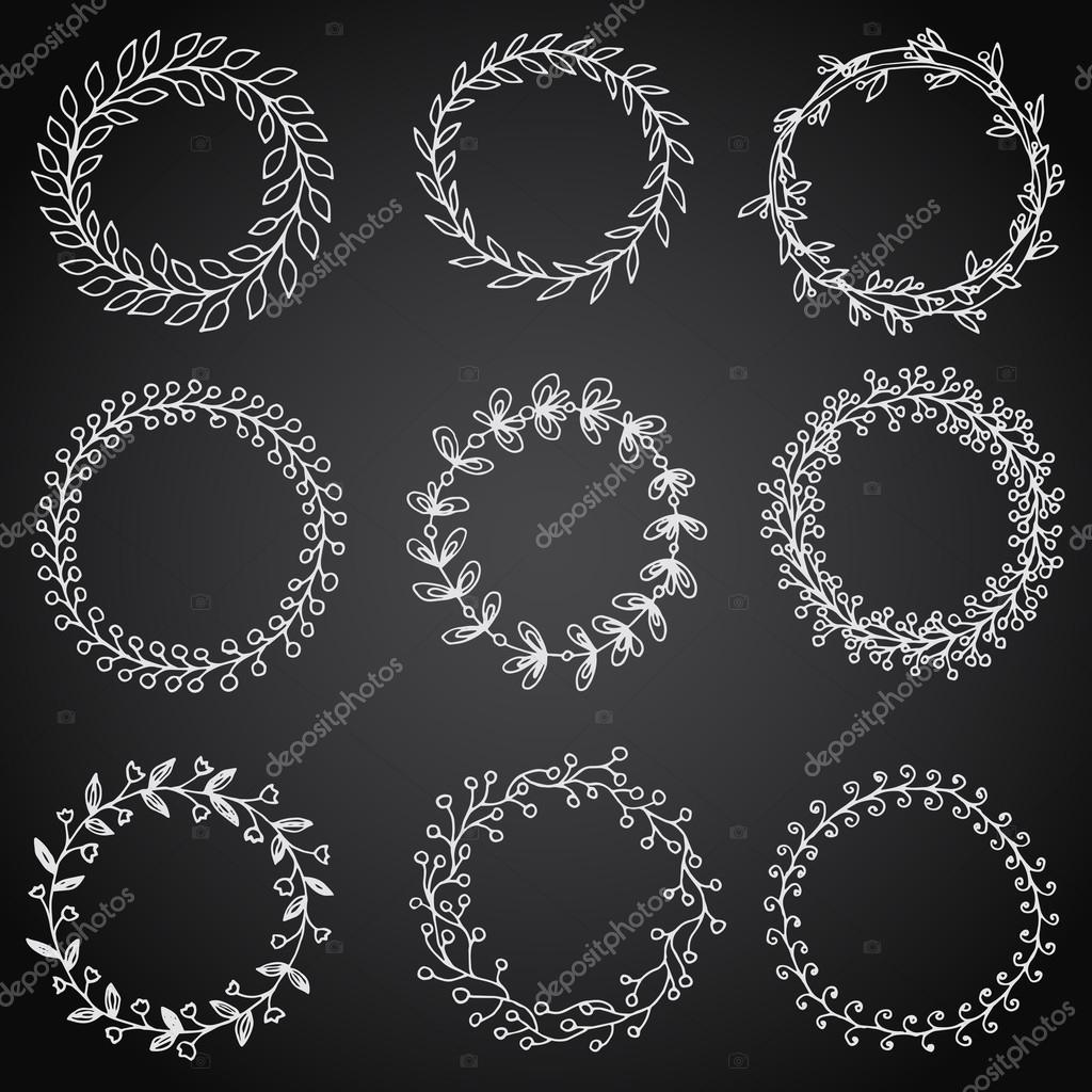 Hand-drawn vintage floral wreath set and design element. — Stock Vector