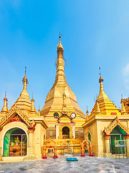 Sule Pagoda a Rangoon / Yangon. — Foto Stock