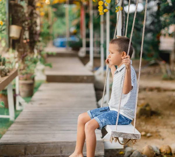 Little Boy Swinging Swing Outdoor — Stock Photo, Image